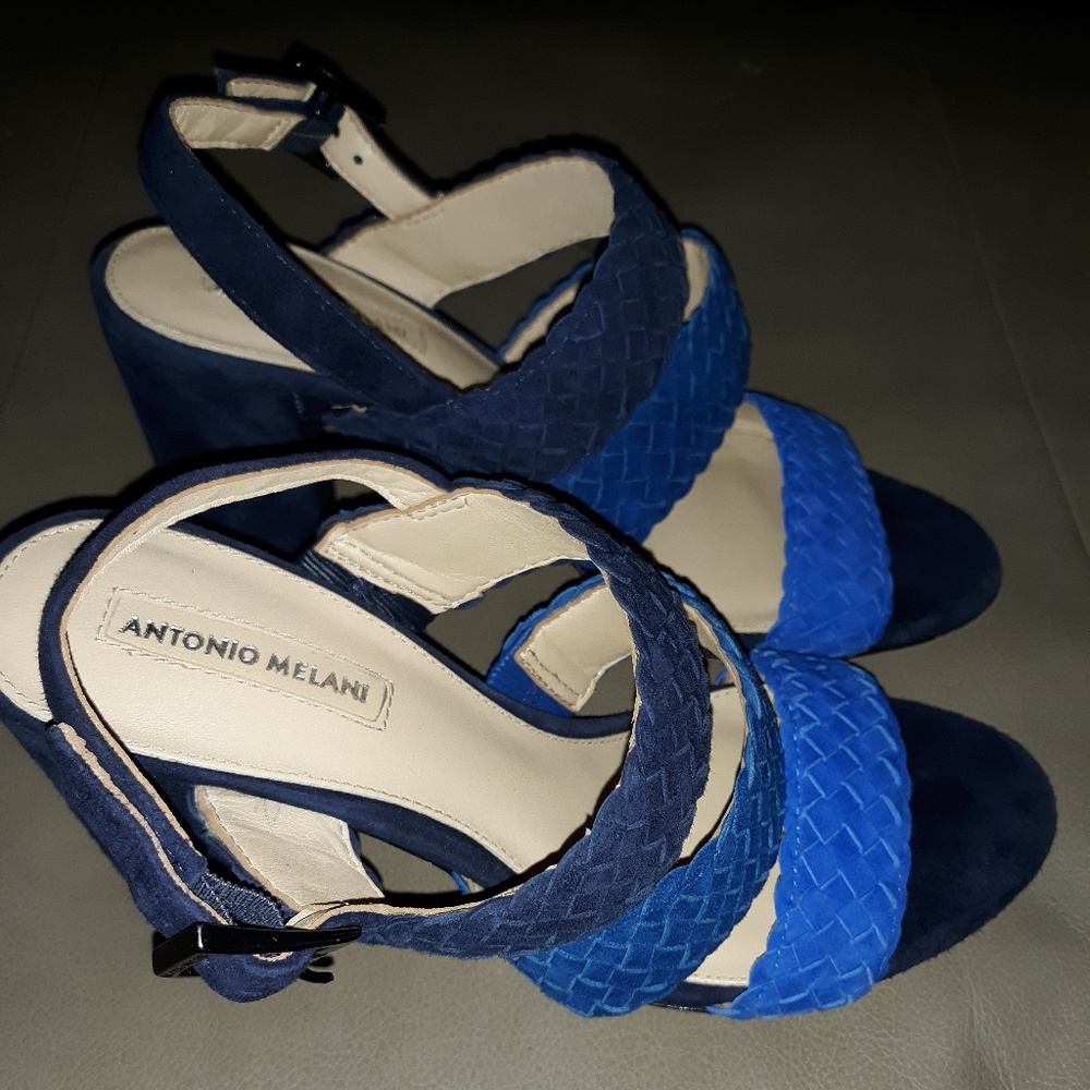 Shoes - Picture 2 of 5